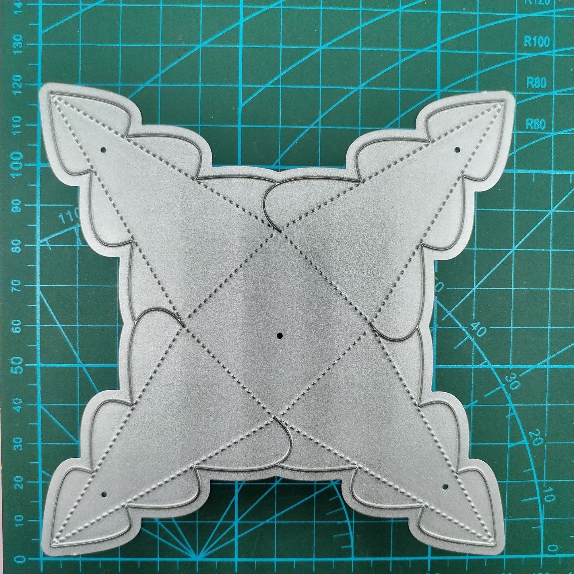 Pyramid Candy Box Metal Cutting Die for Party Paper Crafts