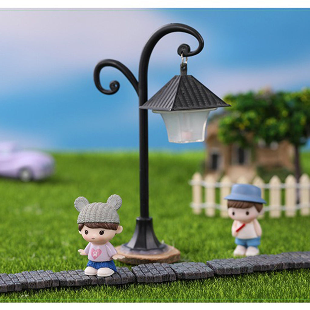 Miniature Street Lights for Fairy Gardens and Model Scenes