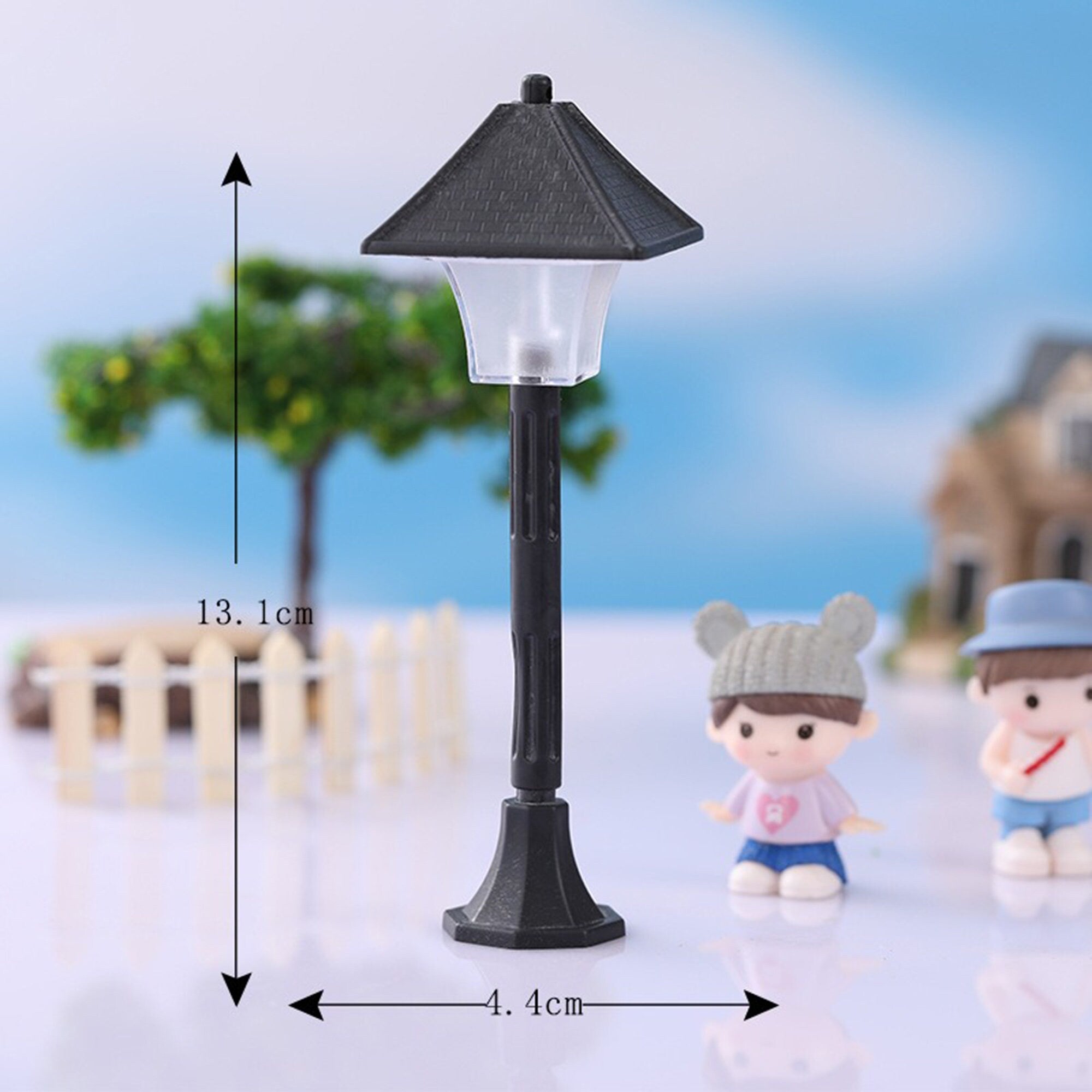 Miniature Street Lights for Fairy Gardens and Model Scenes