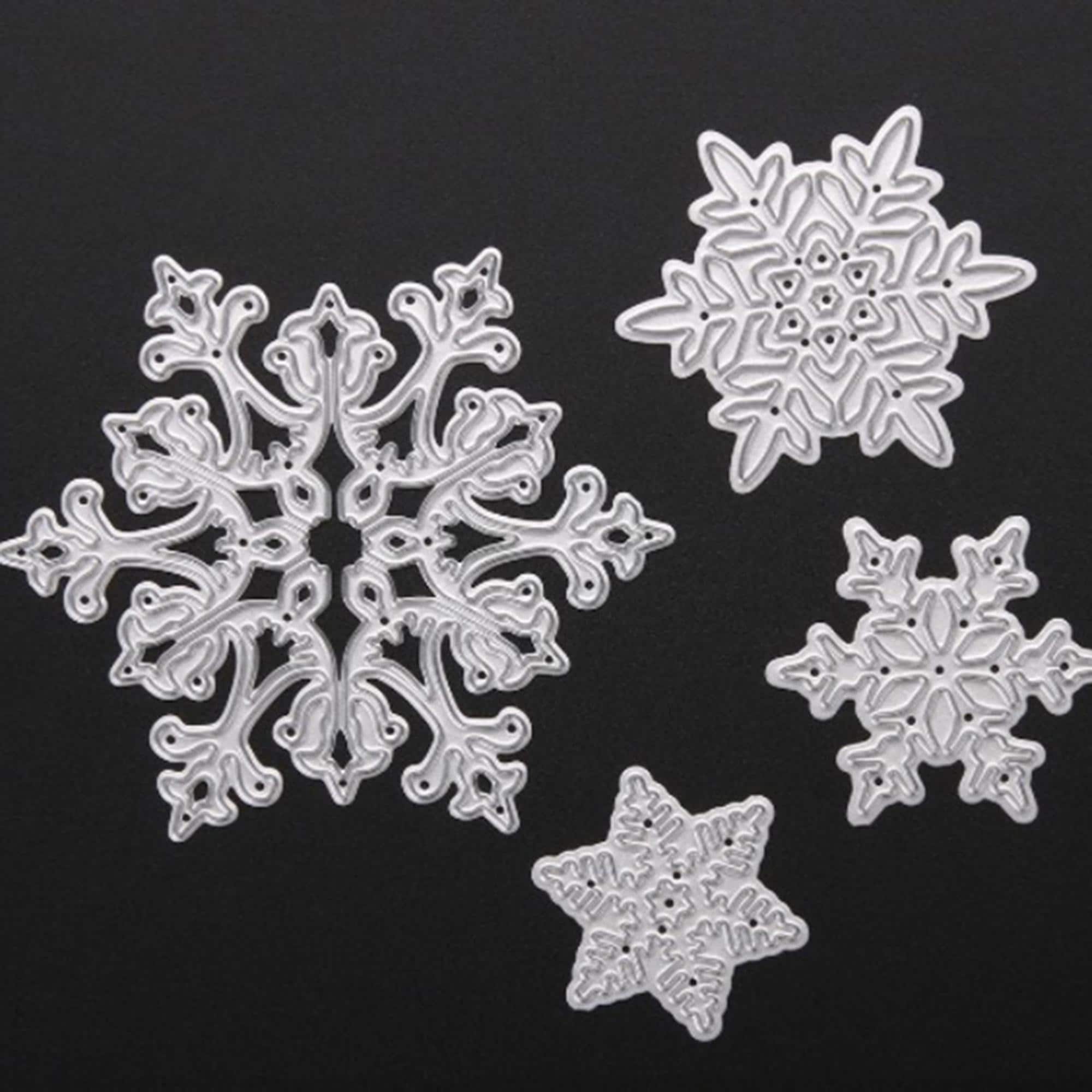 4 Snowflake Metal Cutting Dies for Winter Cards